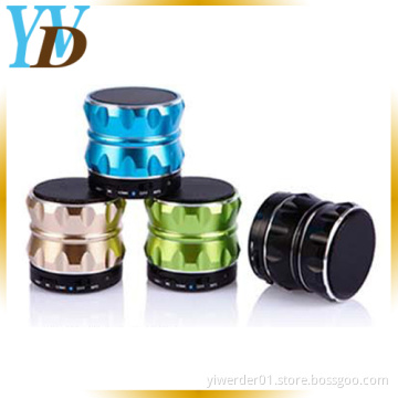 Mini Portable Remote Control Handsfree Calls Bluetooth Speakers (YWD-Y10)